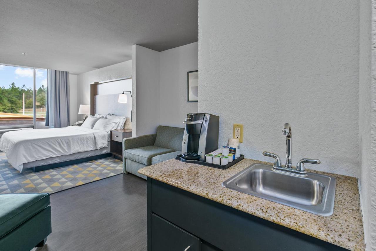 Holiday Inn Express Hotel & Suites Lucedale By Ihg Dış mekan fotoğraf